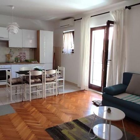 Delfin Apartments Zadar Exterior photo