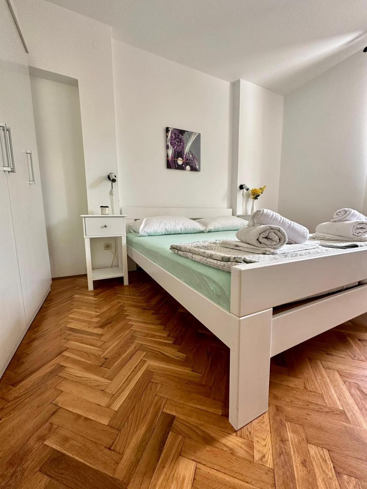 Delfin Apartments Zadar Exterior photo