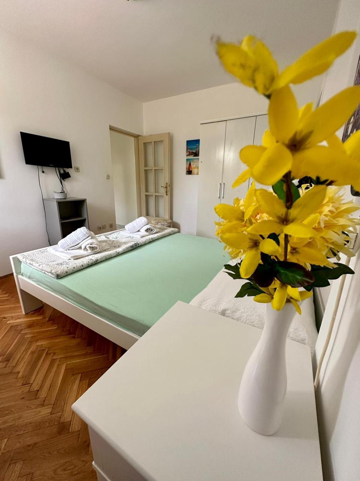 Delfin Apartments Zadar Exterior photo